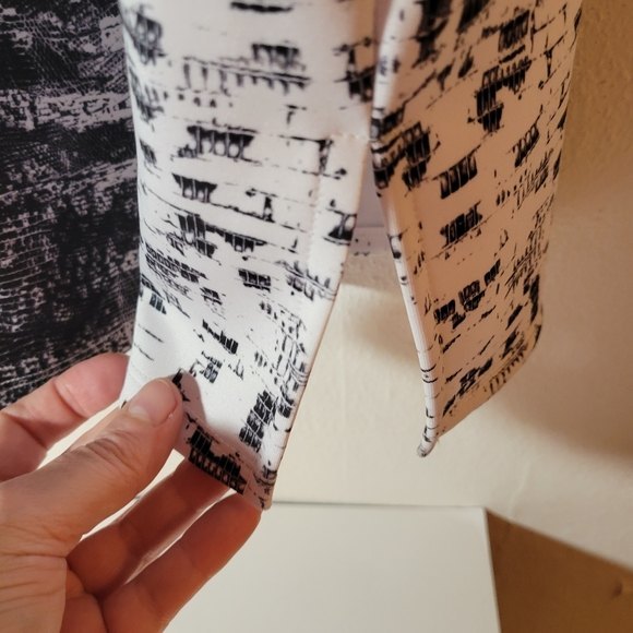 Reed Abstract Animal print sleeveless scoop neck mini dress size large - Picture 4 of 10